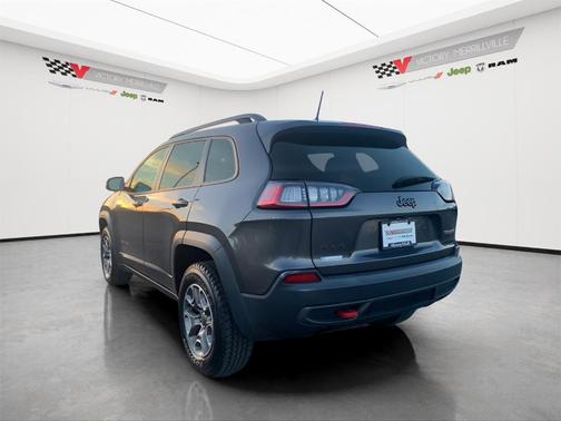2022 Jeep Cherokee Trailhawk
