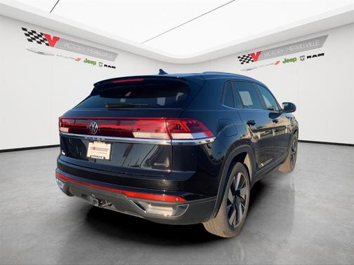 2024 Volkswagen Atlas Cross Sport 2.0T SE w/Technology