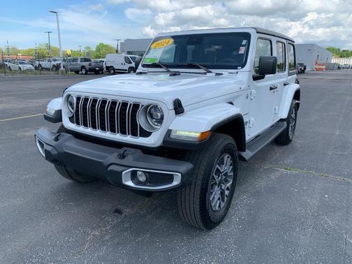 2024 Jeep Wrangler Sahara