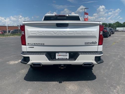 2022 Chevrolet Silverado 1500 Limited High Country