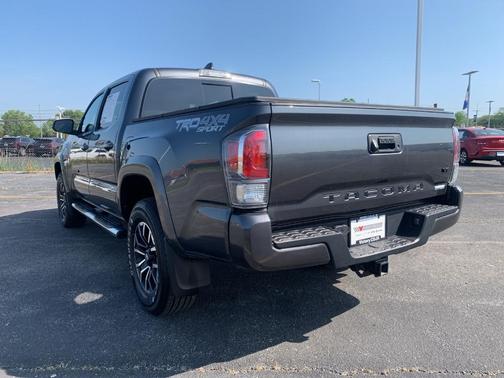 2022 Toyota Tacoma TRD Sport