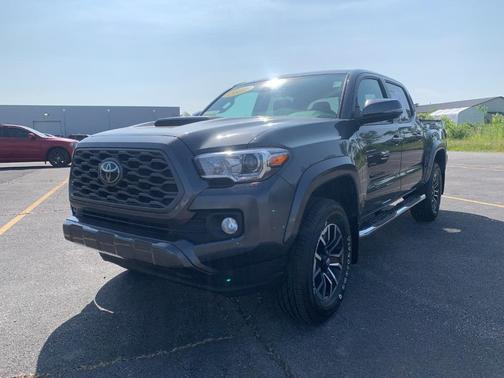 2022 Toyota Tacoma TRD Sport