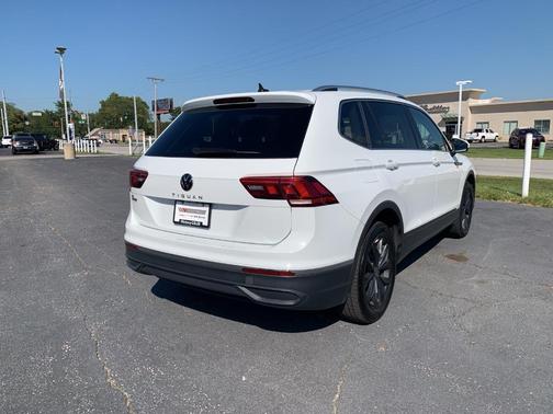 2024 Volkswagen Tiguan 2.0T SE
