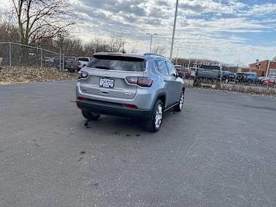 2023 Jeep Compass Latitude Lux