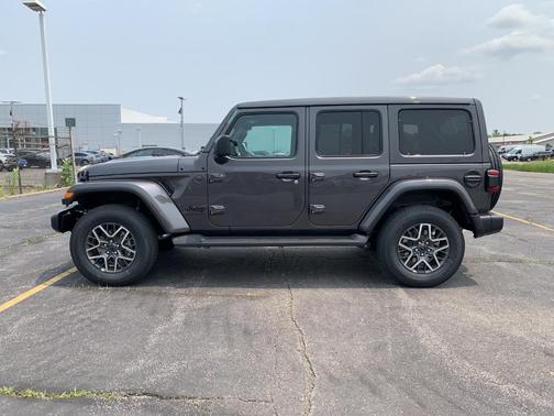 2025 Jeep Wrangler Sahara