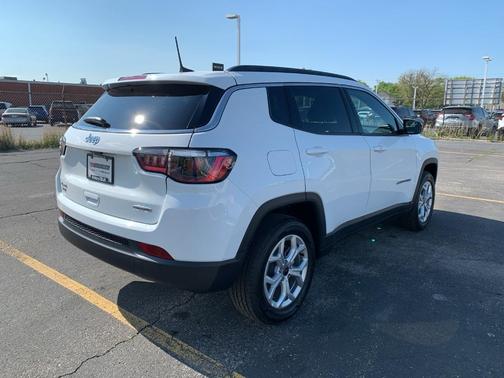 2025 Jeep Compass Latitude