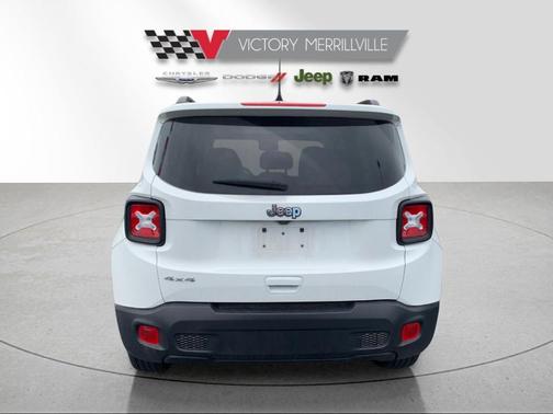 Alpine White Clearcoat 2023 Jeep Renegade Latitude