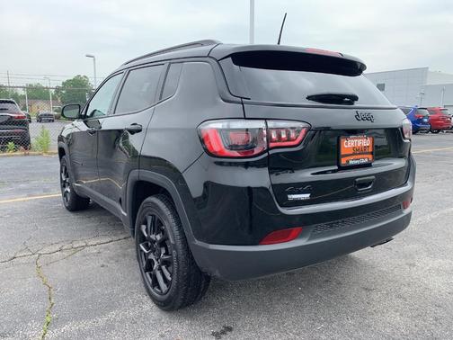2022 Jeep Compass Altitude