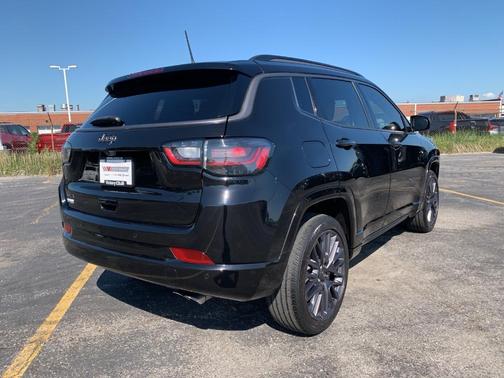 2022 Jeep Compass Altitude