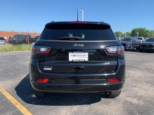 2022 Jeep Compass Altitude