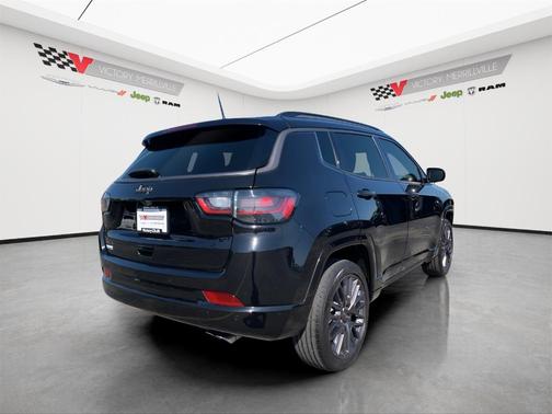 2022 Jeep Compass Altitude