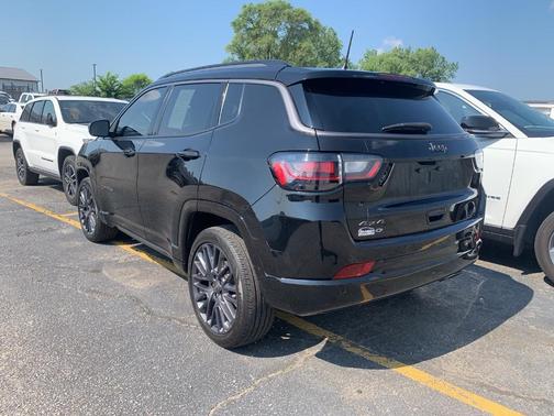 2022 Jeep Compass Altitude