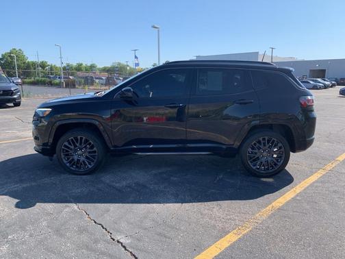 2022 Jeep Compass Altitude
