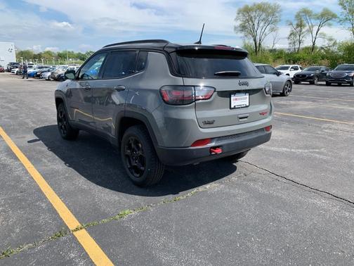 2024 Jeep Compass Trailhawk