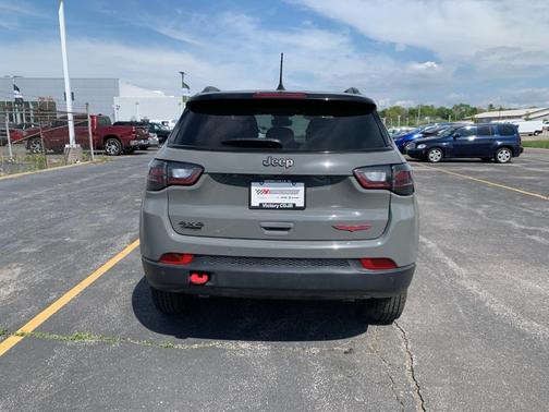 2024 Jeep Compass Trailhawk