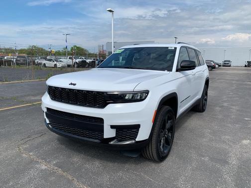 2025 Jeep Grand Cherokee L Laredo