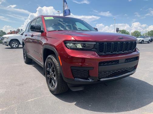 2025 Jeep Grand Cherokee L Laredo