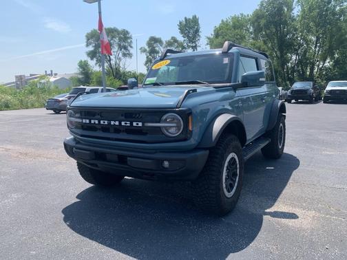 2023 Ford Bronco Outer Banks