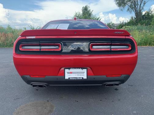 2016 Dodge Challenger SRT 392