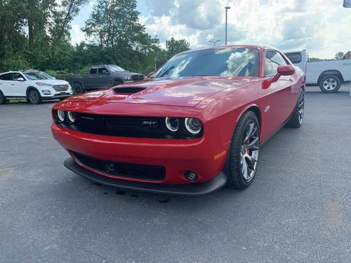 2016 Dodge Challenger SRT 392