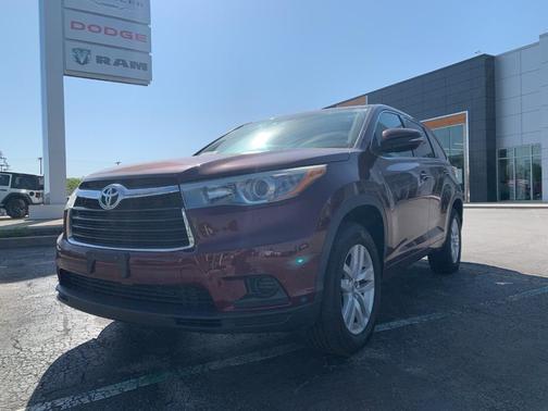 2015 Toyota Highlander LE