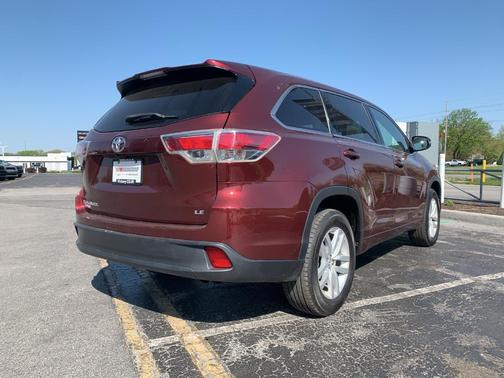 2015 Toyota Highlander LE