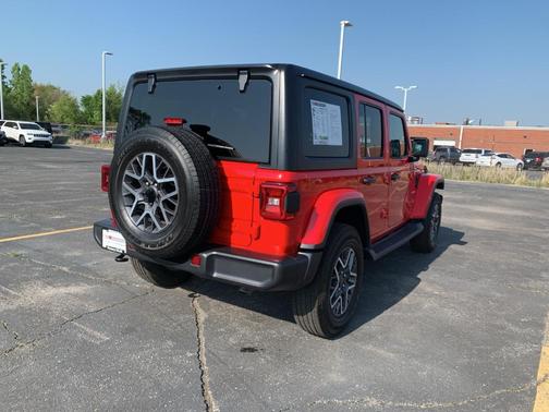 2024 Jeep Wrangler Sahara