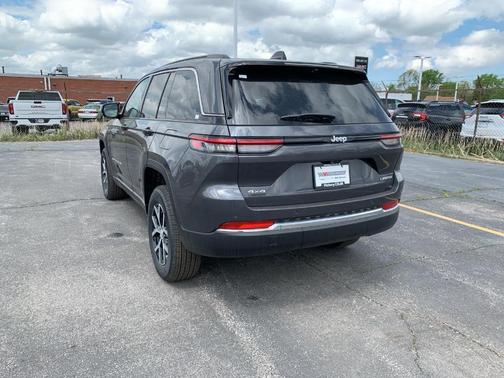 2025 Jeep Grand Cherokee Limited