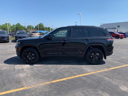 2025 Jeep Grand Cherokee Limited