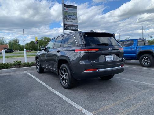 2025 Jeep Grand Cherokee Limited