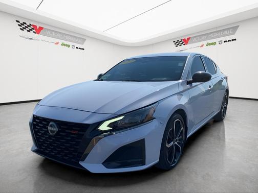 2023 Nissan Altima 2.5 SR