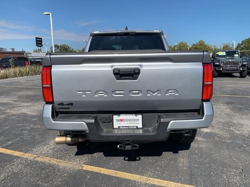 2024 Toyota Tacoma TRD Off Road