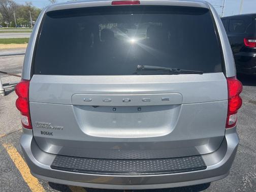 2020 Dodge Grand Caravan SE