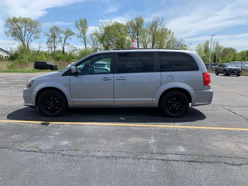 2020 Dodge Grand Caravan SE