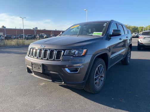 2020 Jeep Grand Cherokee Laredo E