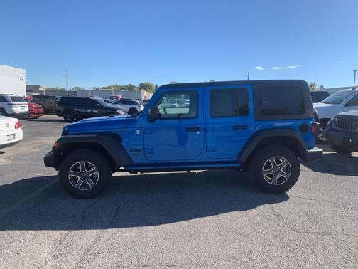 2021 Jeep Wrangler Unlimited Sport