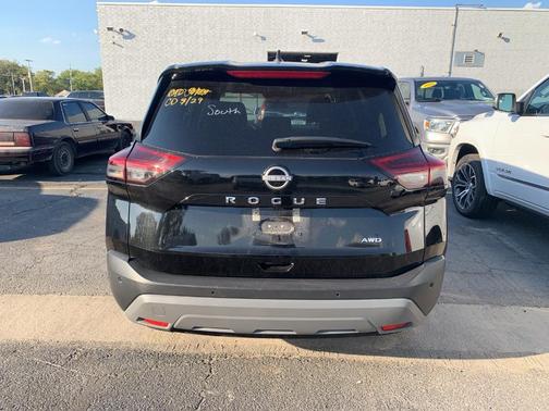 2023 Nissan Rogue S