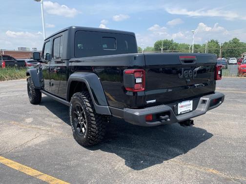 2025 Jeep Gladiator Sport