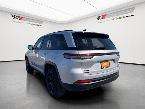 2024 Jeep Grand Cherokee Laredo