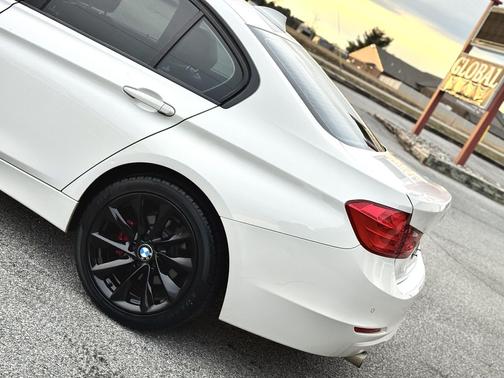 2015 BMW 320 i