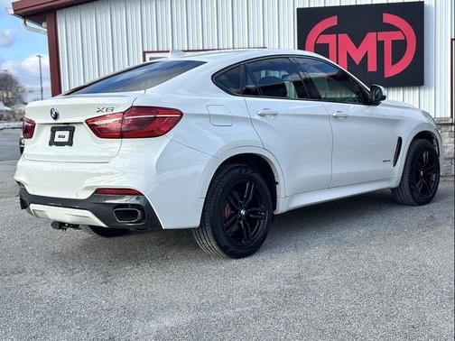 2015 BMW X6 xDrive35i