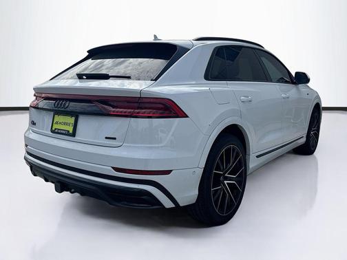 2020 Audi Q8 55 Prestige