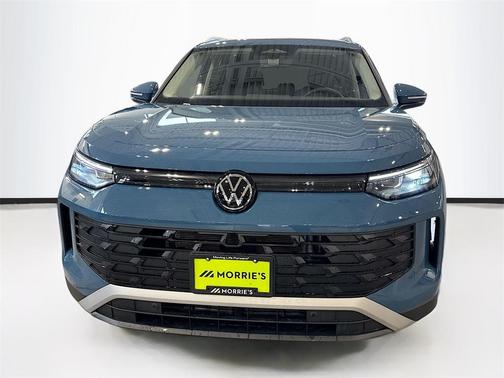 2025 Volkswagen Tiguan 2.0T SE 4MOTION