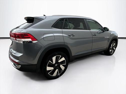 2024 Volkswagen Atlas Cross Sport 2.0T SE w/Technology 4MOTION