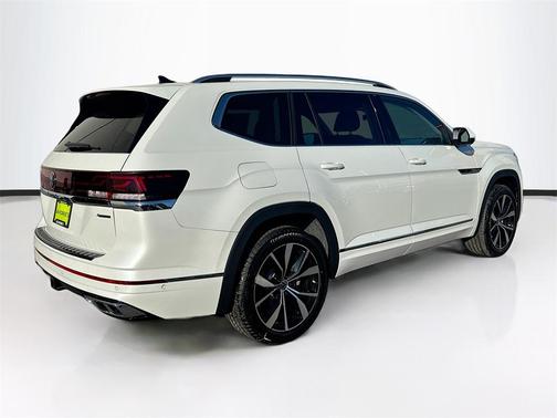 2026 Volkswagen Atlas 2.0T SEL Premium R-Line 4MOTION