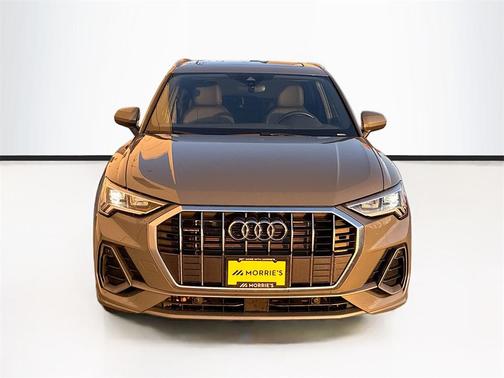 2023 Audi Q3 Premium