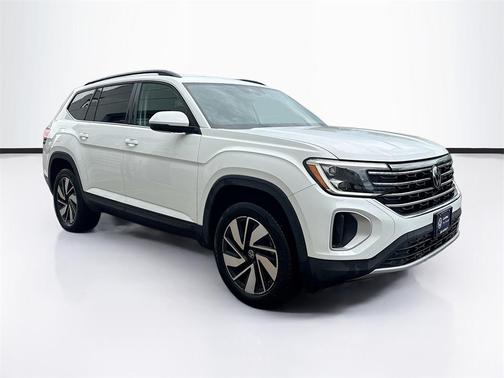 2025 Volkswagen Atlas 2.0T SE w/Technology 4MOTION
