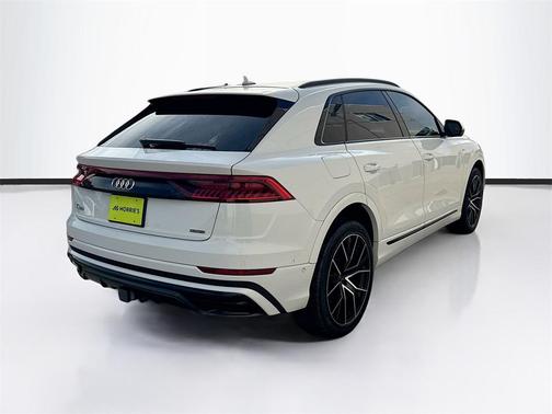 2021 Audi Q8 55 Premium Plus
