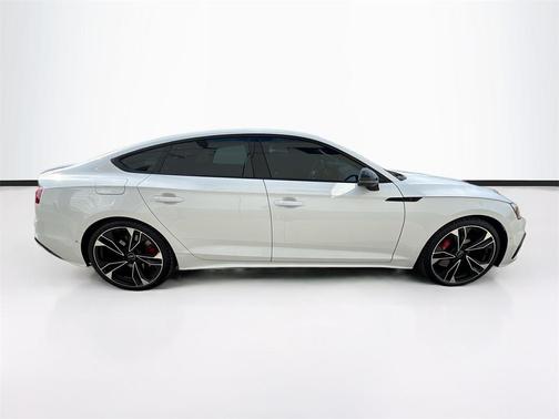 2024 Audi S5 3.0T Prestige