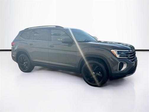 2026 Volkswagen Atlas 2.0T SE w/Technology 4MOTION